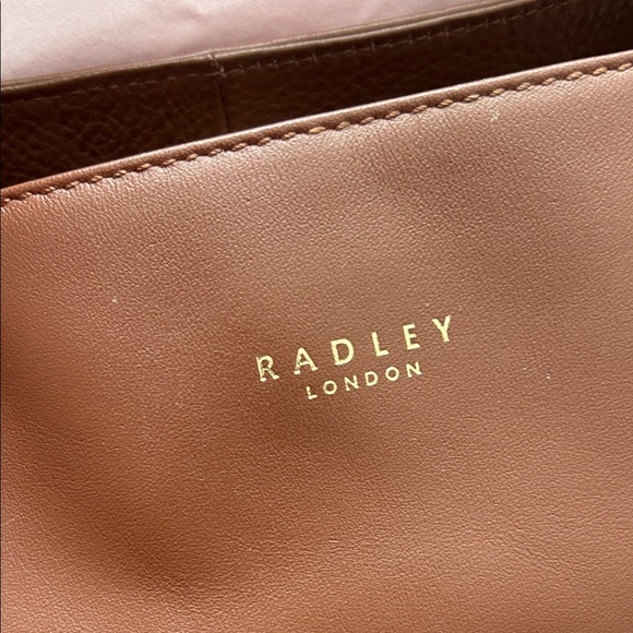 Radley London Chocolate Brown Leather Handbag - Picture 3 of 9